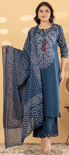 Blue color Salwar Kameez in Cotton fabric with Bandhej, Printed work