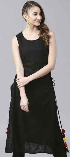 Black and Grey color Kurti in Cotton, Rayon fabric with Thread work