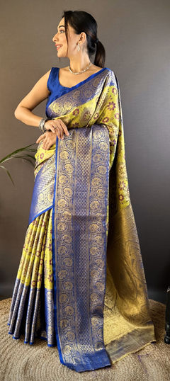 Green color Saree in Tissue fabric with Weaving work