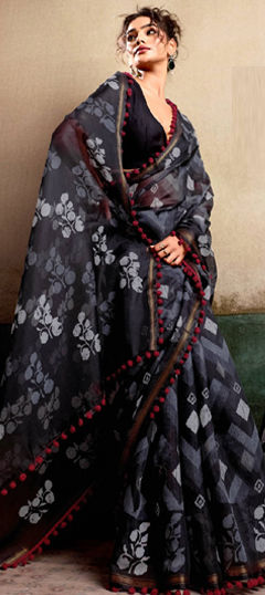 Black and Grey color Saree in Mul Cotton fabric with Printed work