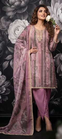 Pink and Majenta color Salwar Kameez in Cotton, Linen fabric with Printed work