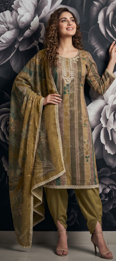 Gold color Salwar Kameez in Cotton, Linen fabric with Printed work