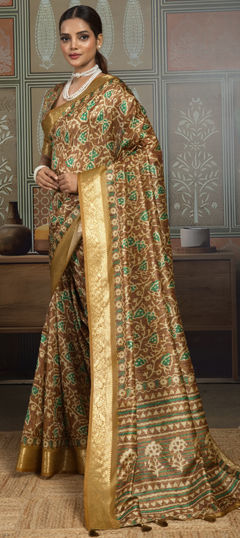 Yellow color Saree in Silk fabric with Printed, Weaving work