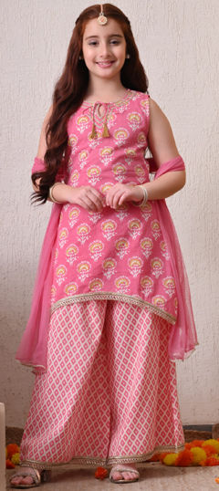 Pink and Majenta color Kids Salwar in Cotton fabric with Floral, Gota Patti, Printed work