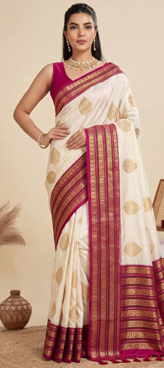 White and Off White color Saree in Banarasi Silk fabric with Thread, Weaving, Zari work