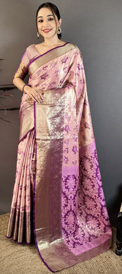 Pink and Majenta color Saree in Kanjeevaram Silk fabric with Weaving, Zari work