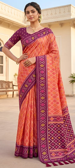 Pink and Majenta color Saree in Patola Silk fabric with Printed, Weaving work