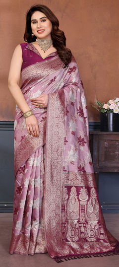 Multicolor color Saree in Cotton fabric with Weaving, Zari work