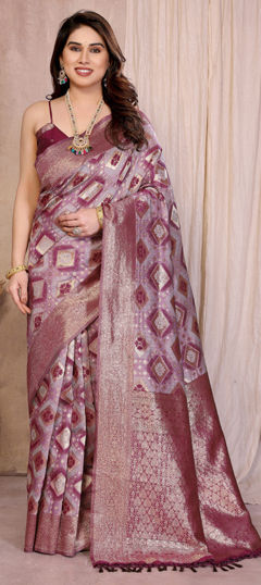 Multicolor color Saree in Cotton fabric with Weaving work