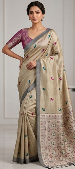 Beige and Brown color Saree in Silk cotton fabric with Weaving work
