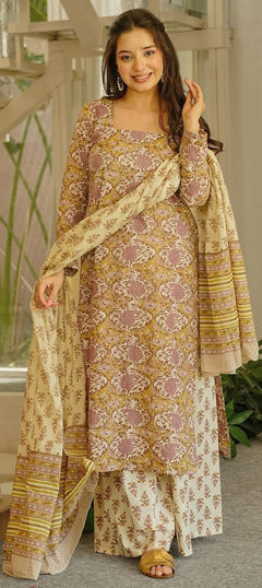 Multicolor color Salwar Kameez in Cotton fabric with Digital Print work