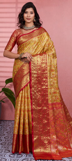 Yellow color Saree in Kanchipuram Silk fabric with Weaving work