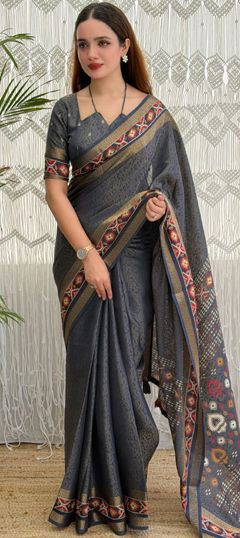 Black and Grey color Saree in Cotton fabric with Printed, Zari work