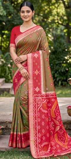 Green color Saree in Silk fabric with Weaving work