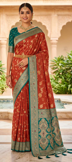 Pink and Majenta color Saree in Banarasi Silk fabric with Weaving work