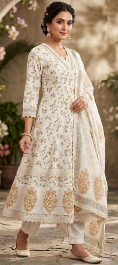 White and Off White color Salwar Kameez in Cotton fabric with Border, Floral, Printed work