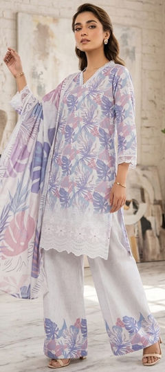 Multicolor color Salwar Kameez in Cotton fabric with Printed work