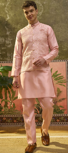 Pink and Majenta color Kurta Pyjama with Jacket in Jacquard fabric with Weaving work