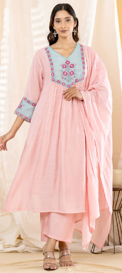 Pink and Majenta color Salwar Kameez in Mul Chanderi fabric with Embroidered, Patch work