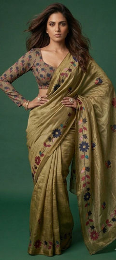 Green color Saree in Cotton fabric with Printed work