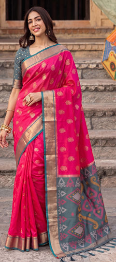 Pink and Majenta color Saree in Silk fabric with Weaving, Zari work