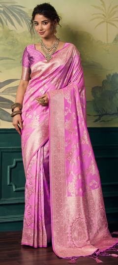Pink and Majenta color Saree in Banarasi Silk fabric with Weaving, Zari work