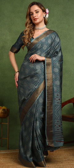 Blue color Saree in Silk cotton fabric with Printed, Zari work