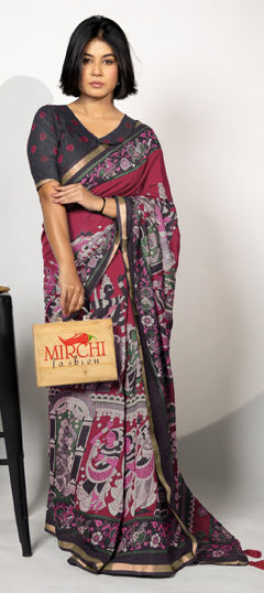 Pink and Majenta color Saree in Cotton, Viscose fabric with Printed work