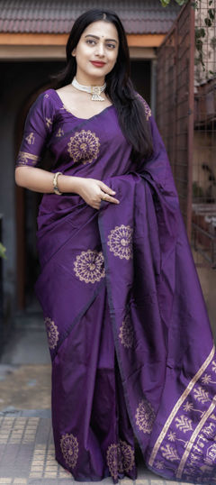 Purple and Violet color Saree in Silk fabric with Weaving work
