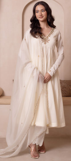 White and Off White color Salwar Kameez in Cotton fabric with Embroidered work