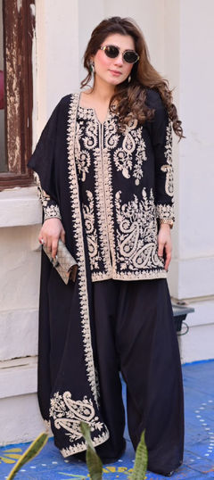 Black and Grey color Salwar Kameez in Faux Georgette fabric with Embroidered work