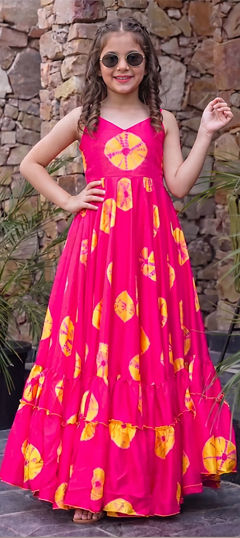 Pink and Majenta color Girls Gown in Rayon fabric with Digital Print, Tye n Dye work