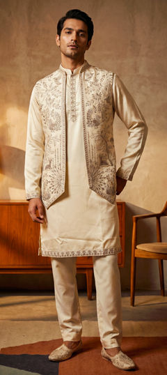 Pink and Majenta color IndoWestern Dress in Viscose fabric with Embroidered, Sequence work