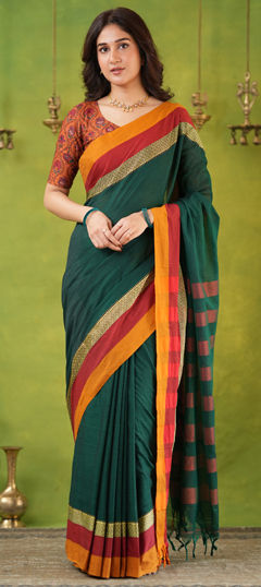 Green color Saree in Cotton fabric with Printed work