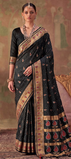 Black and Grey color Saree in Silk fabric with Weaving work
