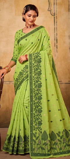 Green color Saree in Cotton fabric with Weaving work