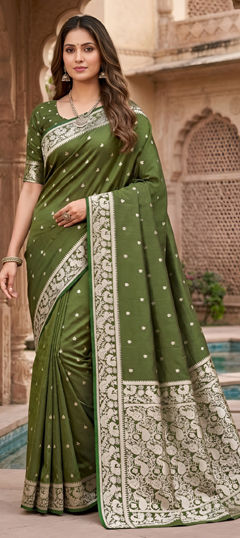 Green color Saree in Banarasi Silk fabric with Weaving, Zari work