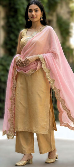 Pink and Majenta color Dupatta in Organza Silk fabric with Embroidered, Sequence work