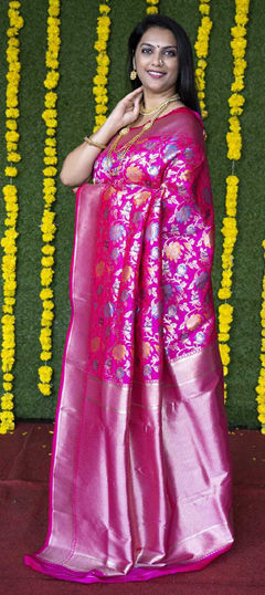 Pink and Majenta color Saree in Blended fabric with Weaving, Zari work