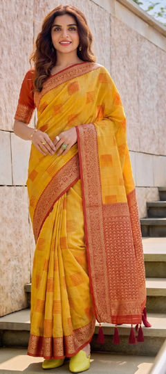 Yellow color Saree in Cotton, Linen fabric with Weaving work
