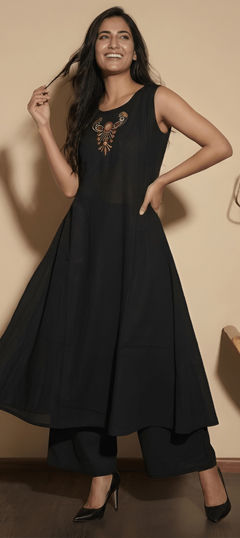Black and Grey color Salwar Kameez in Cotton fabric with Embroidered work