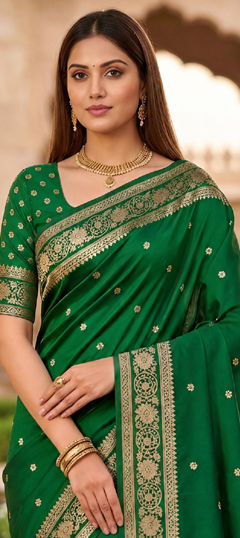 Green color Saree in Banarasi Silk fabric with Weaving, Zari work
