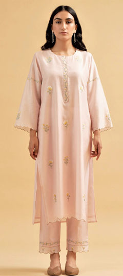 Pink and Majenta color Salwar Kameez in Chanderi Silk fabric with Embroidered work