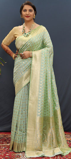 Green color Saree in Blended fabric with Weaving, Zari work
