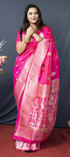 Pink and Majenta color Saree in Blended fabric with Weaving, Zari work