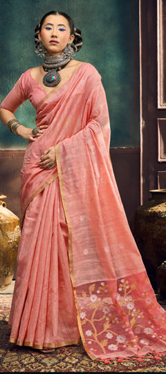 Pink and Majenta color Saree in Cotton fabric with Lace, Weaving work