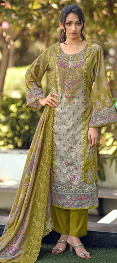 Green color Salwar Kameez in Lawn fabric with Digital Print, Floral, Resham, Thread work