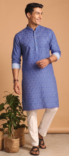 Multicolor color Kurta Pyjamas in Cotton fabric with Digital Print work