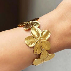 Gold Rodium Polish Gold color Bangles in Brass studded with Artificial