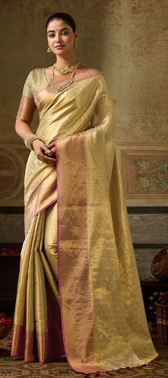 Gold color Saree in Kanchipuram Silk fabric with Weaving, Zari work